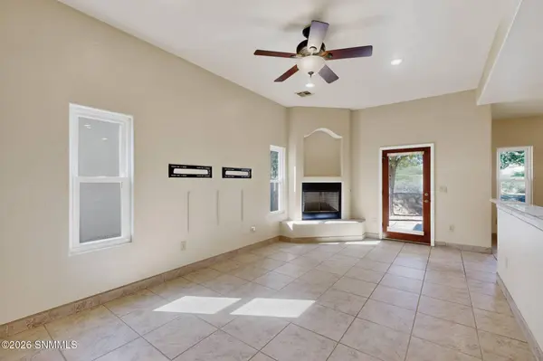 1531 Fairway Village DR, Las Cruces, NM 88007