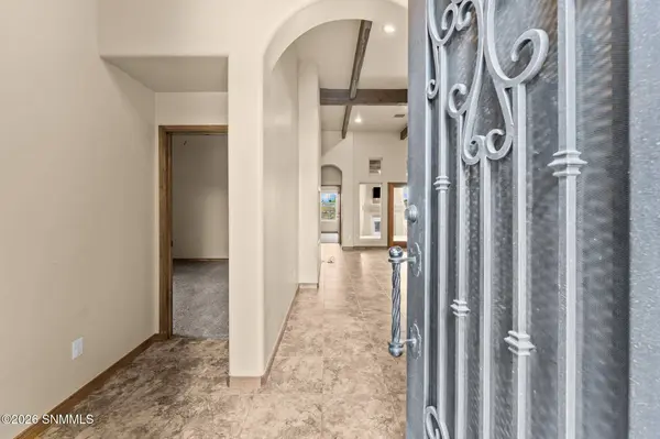 3005 Agua Ladoso AVE, Las Cruces, NM 88012