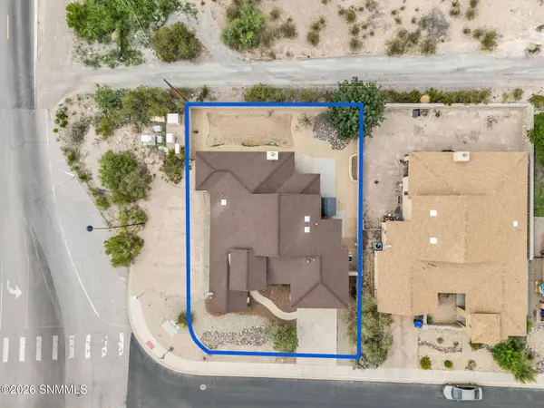 3005 Agua Ladoso AVE, Las Cruces, NM 88012
