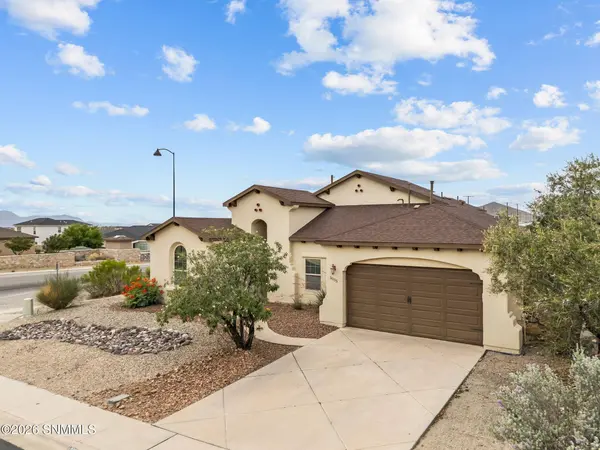 3005 Agua Ladoso AVE, Las Cruces, NM 88012