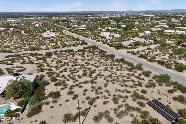 4200 Senna DR, Las Cruces, NM 88011
