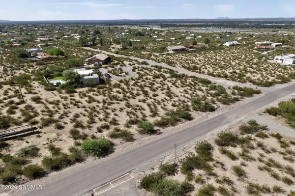 4200 Senna DR, Las Cruces, NM 88011