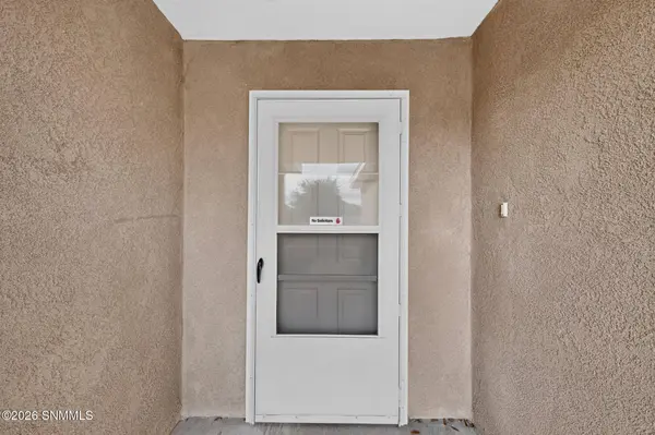 1381 Beltran RD, Las Cruces, NM 88007
