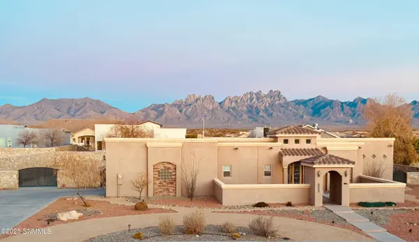 4550 Mesa Rico DR, Las Cruces, NM 88011