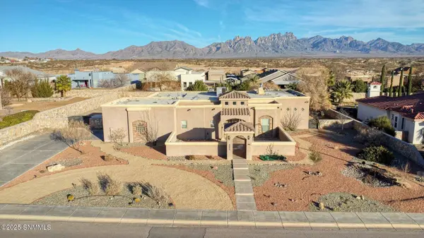 4550 Mesa Rico DR, Las Cruces, NM 88011