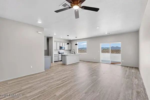 2044 Meteor ST, Las Cruces, NM 88012