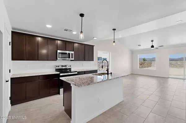 2098 Meteor ST, Las Cruces, NM 88012