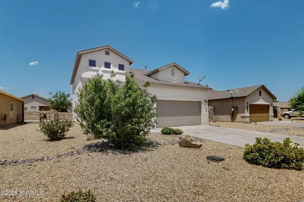 3006 La Union CT, Las Cruces, NM 88007