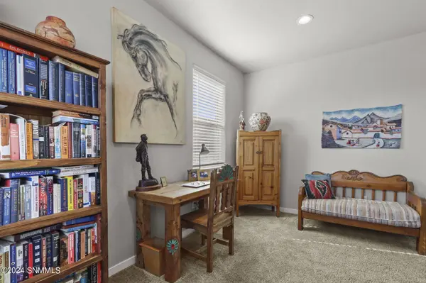 4557 Galisteo LOOP, Las Cruces, NM 88011