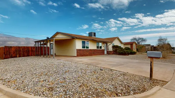 501 Plainview DR, Alamogordo, NM 88310