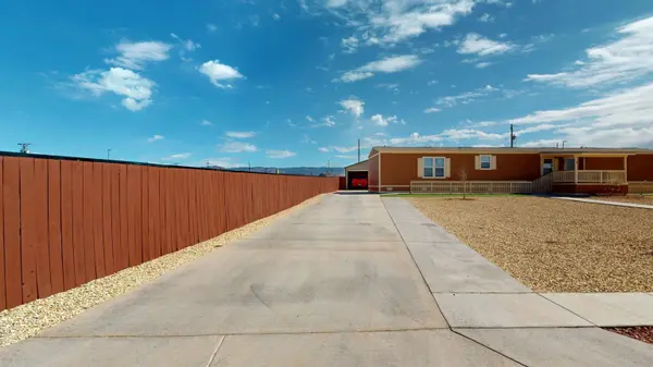 3 Running Indian Dr, Alamogordo, NM 88310