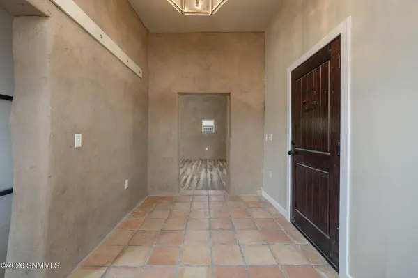 215 W Greening AVE, Las Cruces, NM 88005