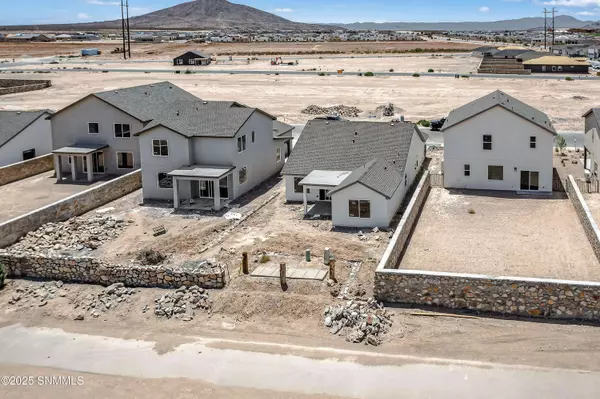 2080 Meteor DR, Las Cruces, NM 88012