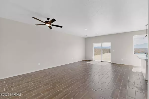 2086 Meteor DR, Las Cruces, NM 88012