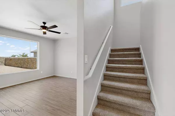 3079 San Jenaro DR, Las Cruces, NM 88012