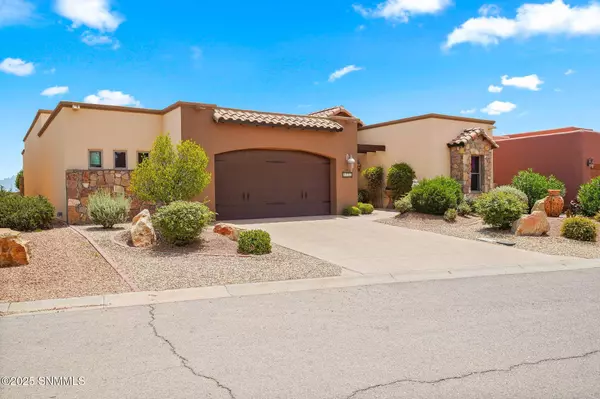 1294 Morisat PL, Las Cruces, NM 88007