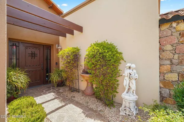 1294 Morisat PL, Las Cruces, NM 88007