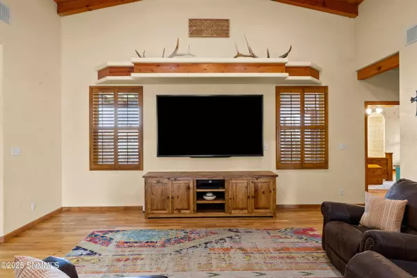 1966 Avenida De Antigua, Las Cruces, NM 88005