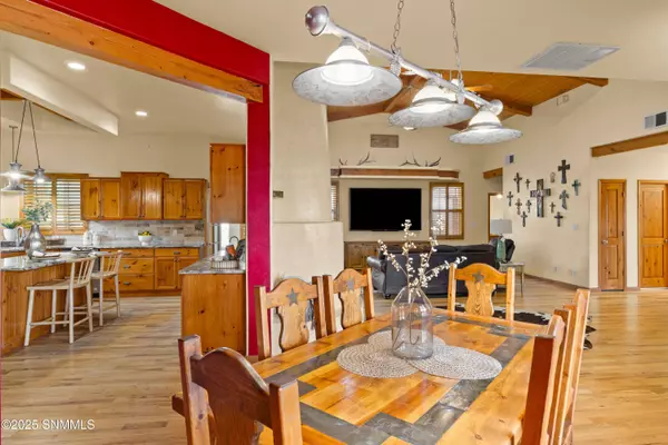 1966 Avenida De Antigua, Las Cruces, NM 88005