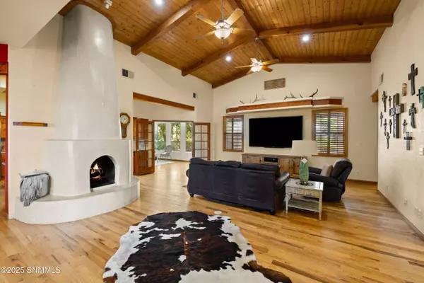 1966 Avenida De Antigua, Las Cruces, NM 88005