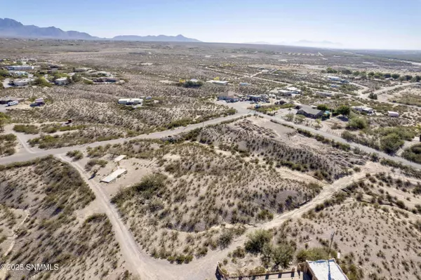 5452 Eagle Pass RD, Las Cruces, NM 88011