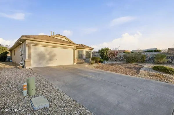 2502 Candlewood CIR, Las Cruces, NM 88011