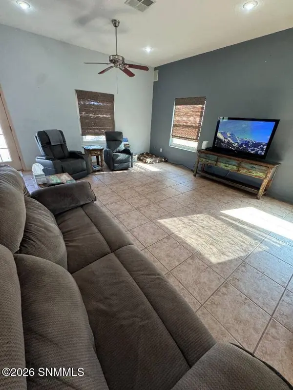 4064 Cherry Cider LN, Las Cruces, NM 88007