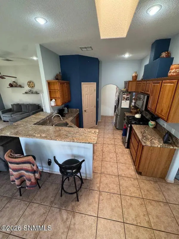 4064 Cherry Cider LN, Las Cruces, NM 88007