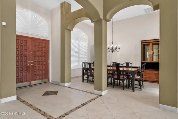 1170 Golf Club RD, Las Cruces, NM 88011