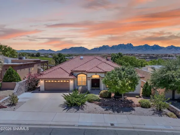 1170 Golf Club RD, Las Cruces, NM 88011