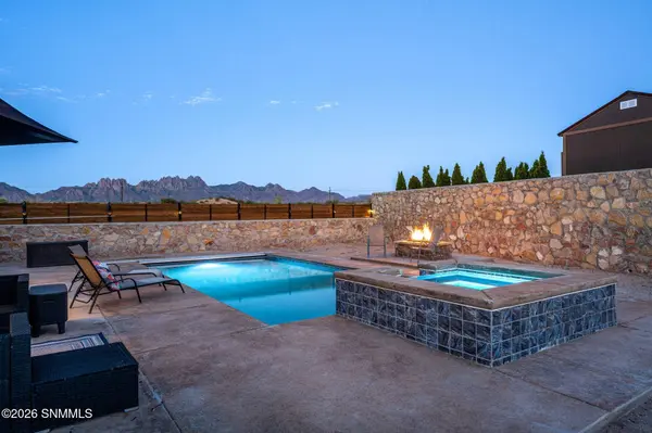 4658 Glenwood CT