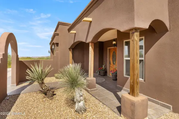 2355 Rincon De Amigos, Las Cruces, NM 88012
