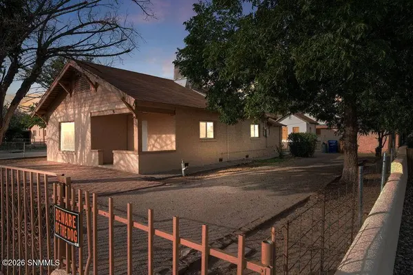 420 N Melendres ST, Las Cruces, NM 88005