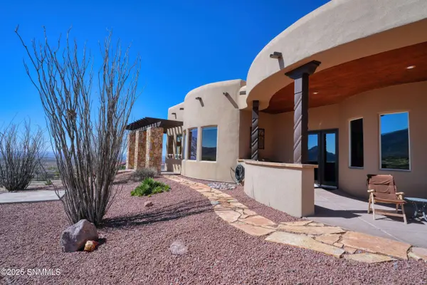 5098 Ventana View RD, Las Cruces, NM 88011