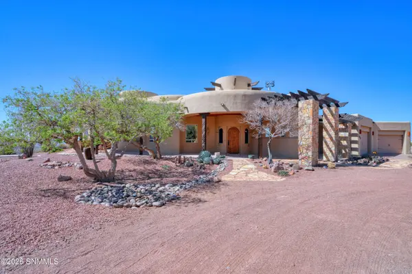5098 Ventana View RD, Las Cruces, NM 88011