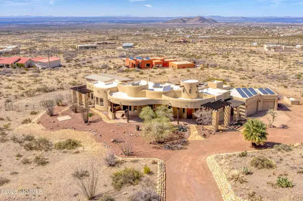 5098 Ventana View RD, Las Cruces, NM 88011