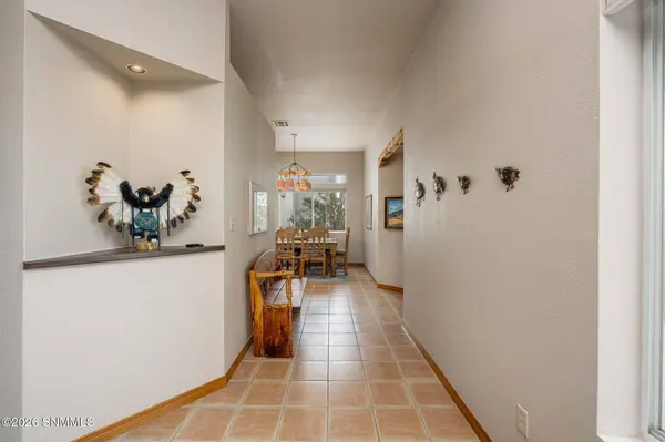 4300 Diamondback DR, Las Cruces, NM 88011