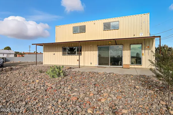 416 Palm AVE #A B, Las Cruces, NM 88001