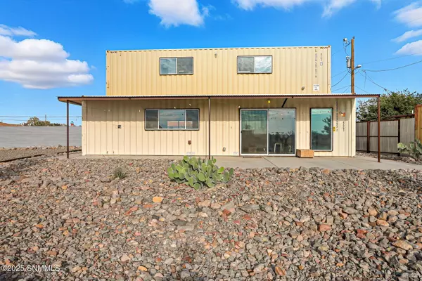 416 Palm AVE #A B, Las Cruces, NM 88001