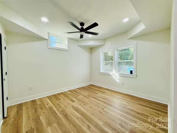 321 14th ST, Salisbury, NC 28144