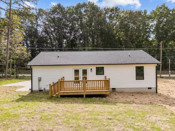 2218 Mooresville RD, Salisbury, NC 28147