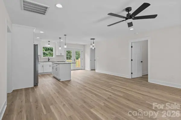 135 Castleview RD, Salisbury, NC 28146