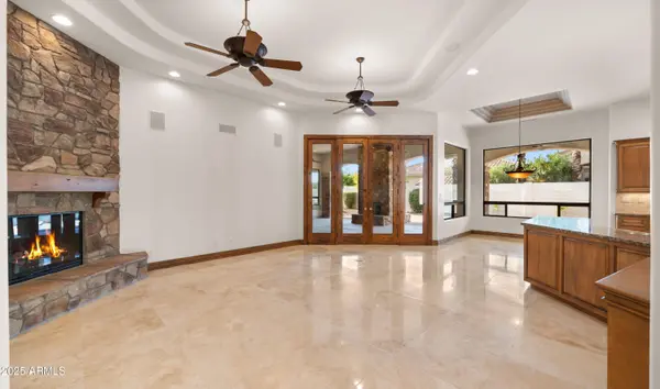 4310 E GEMINI Place, Chandler, AZ 85249