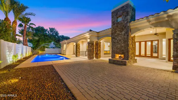 4310 E GEMINI Place, Chandler, AZ 85249