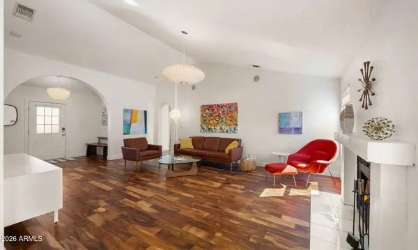 10040 S 47th Street, Phoenix, AZ 85044