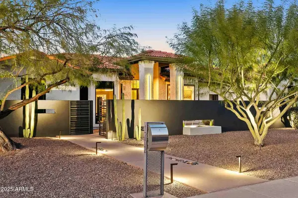 1202 W ASTER Drive, Phoenix, AZ 85029