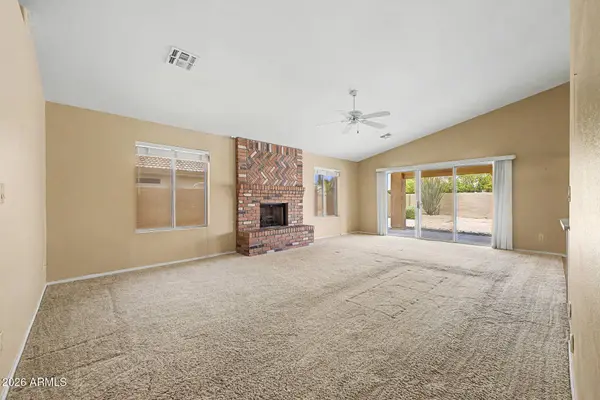 8930 W CUSTER Lane, Peoria, AZ 85381