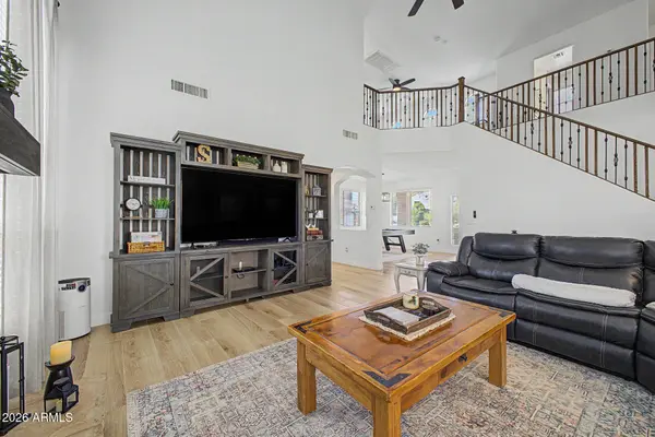 2541 E RIDGE CREEK Road, Phoenix, AZ 85024