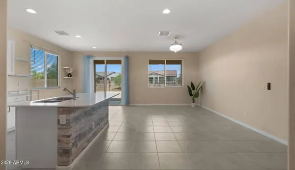 17356 W WEEPING WILLOW Road, Surprise, AZ 85387