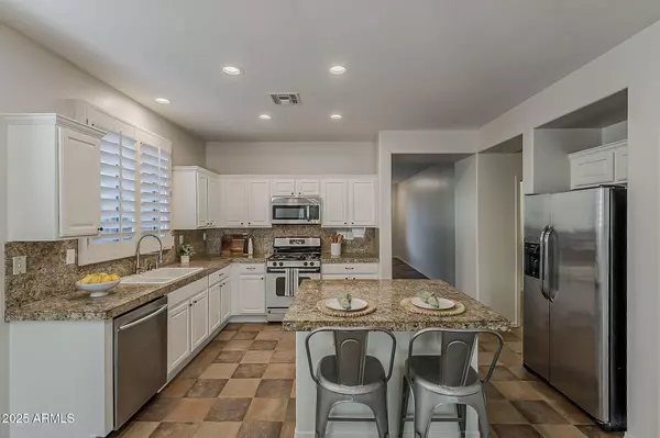 3815 W Ranier Court, Anthem, AZ 85086